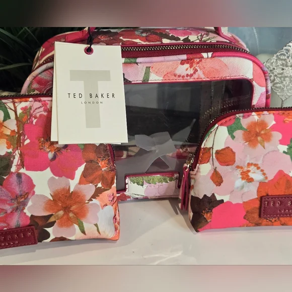 Ted Baker 3 Piece Cosmetic Bag Set - Picture 2 of 2